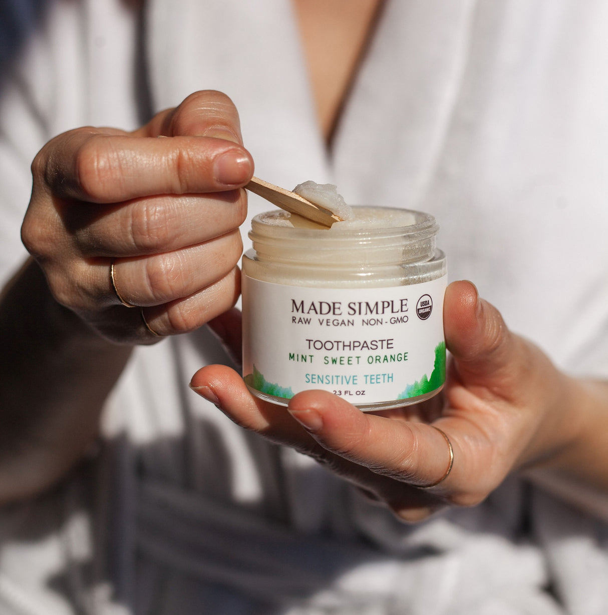 Mint Sweet Orange Toothpaste - Certified Organic, Vegan & Cruelty-free-3