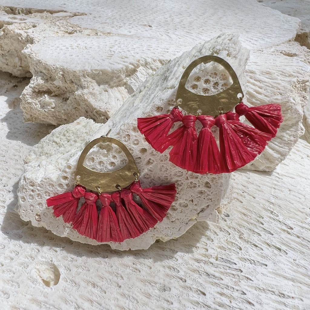 Red Raffia Fan Earrings-1