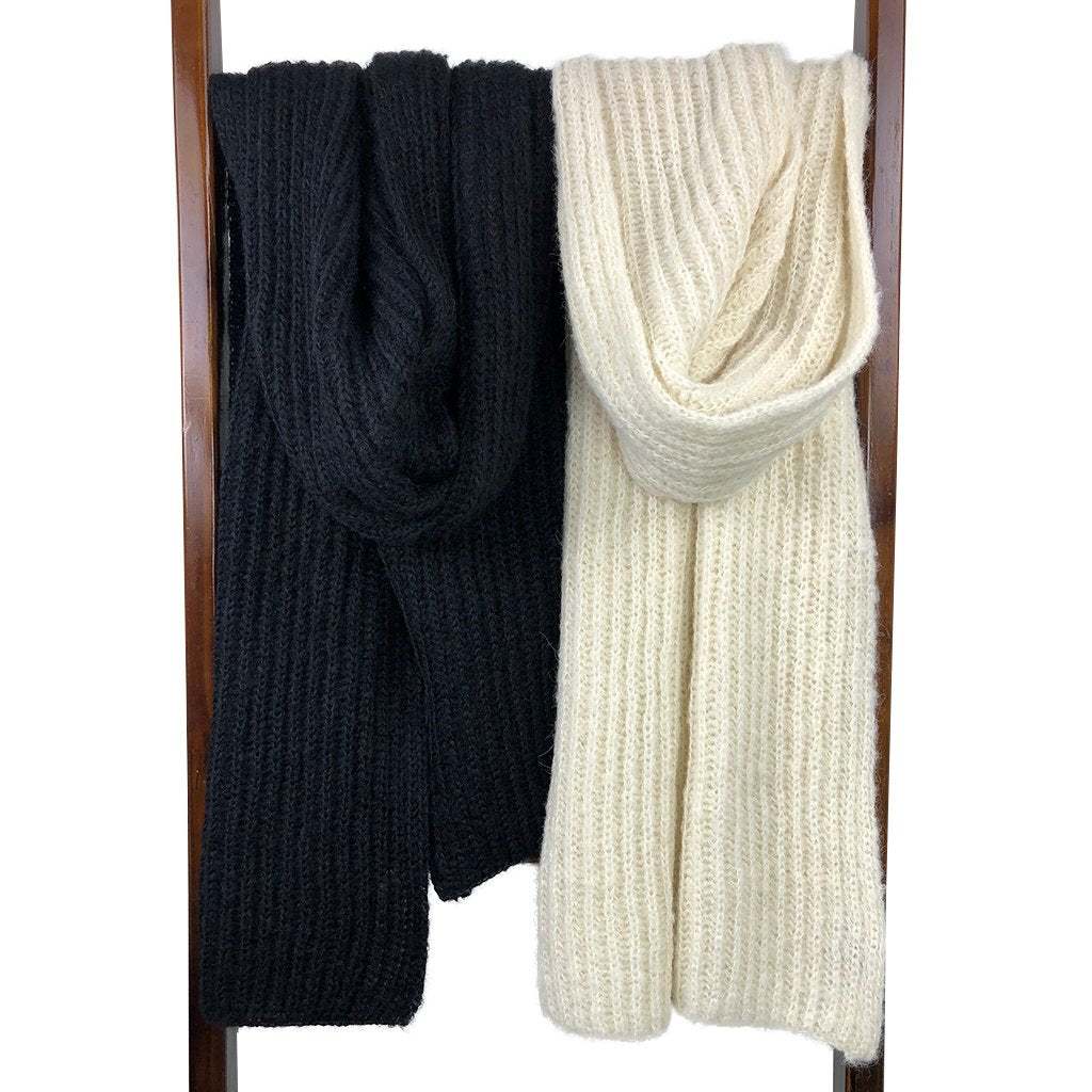 Chunky Snow Knit Alpaca Scarf by SLATE + SALT - Sumiye Co