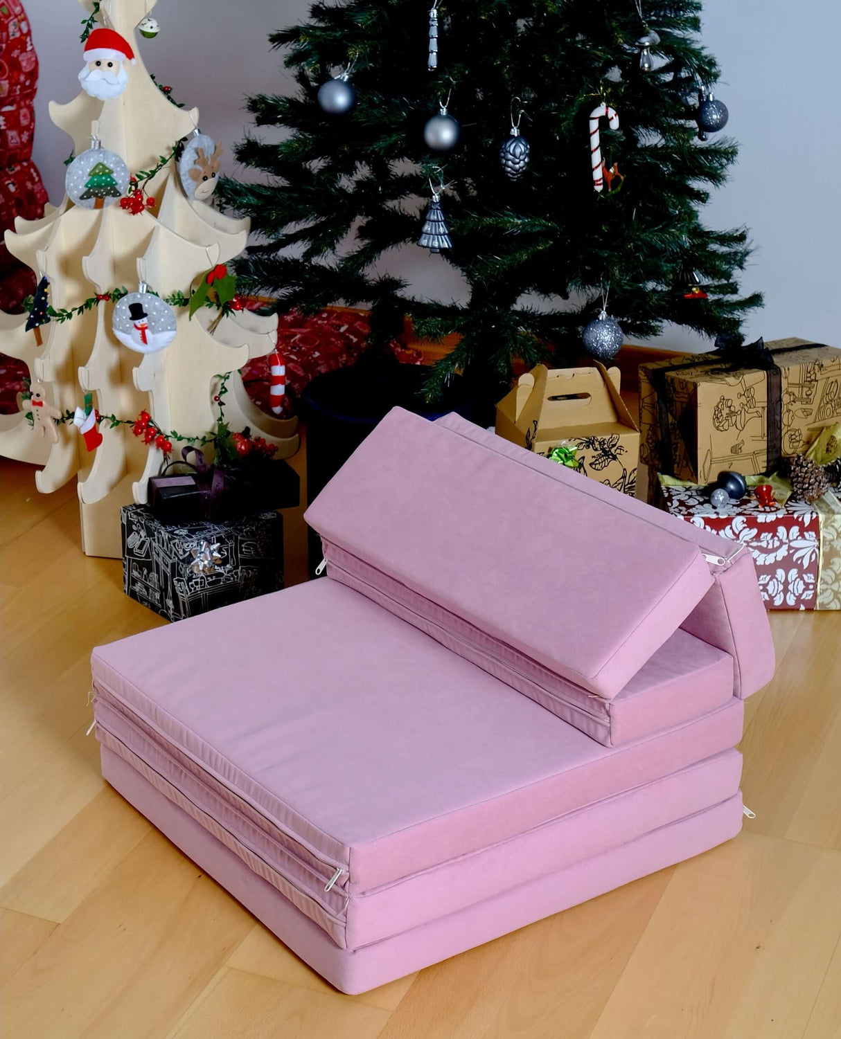 Transformable Kids Play Mat and Couch for Playtime and Relaxation-7