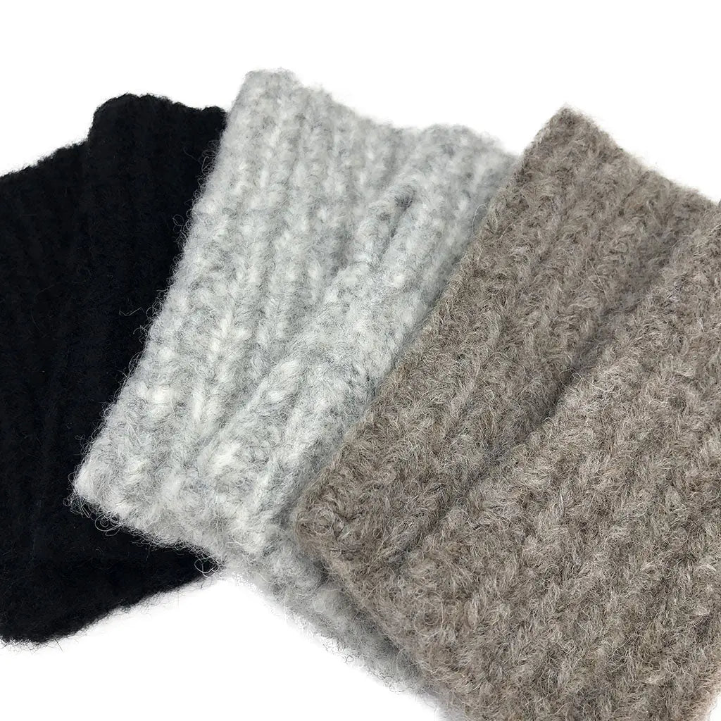 Black Ribbed Alpaca Gloves | Ethical Style SLATE + SALT