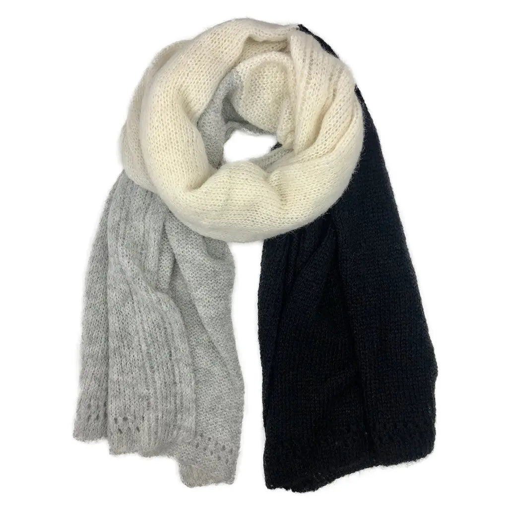 Black and White Alpaca Scarf 