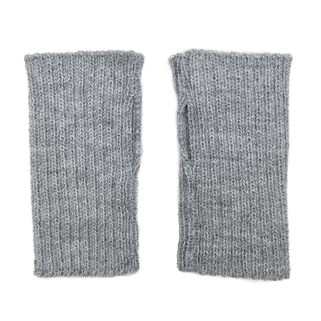 Gray Minimalist Alpaca Gloves | Ethical Style SLATE + SALT