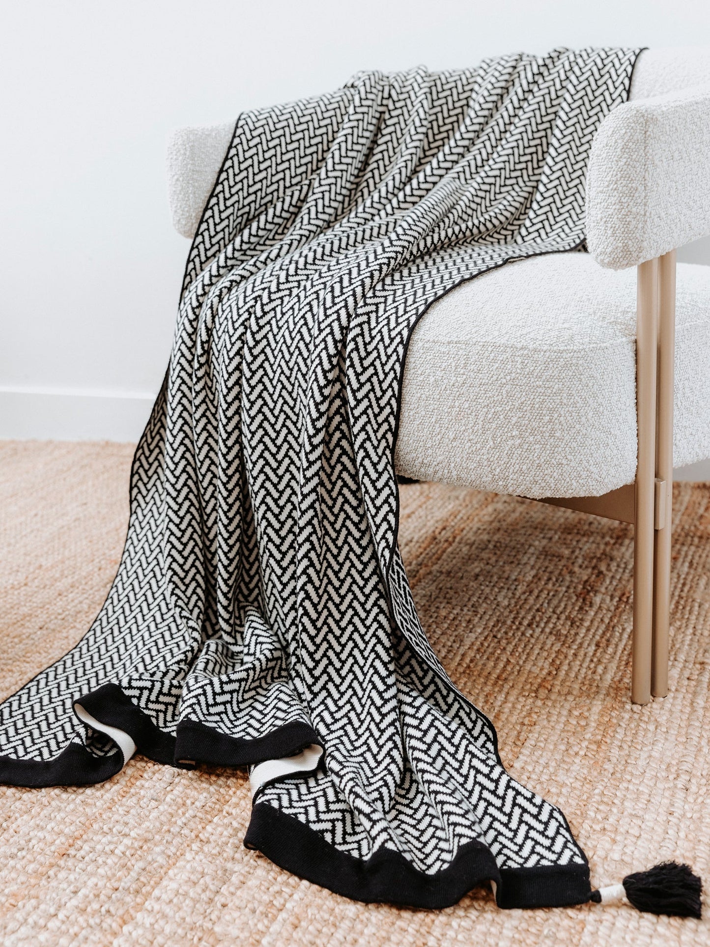 Knitted Throw Blanket Classic Black & Ivory-0