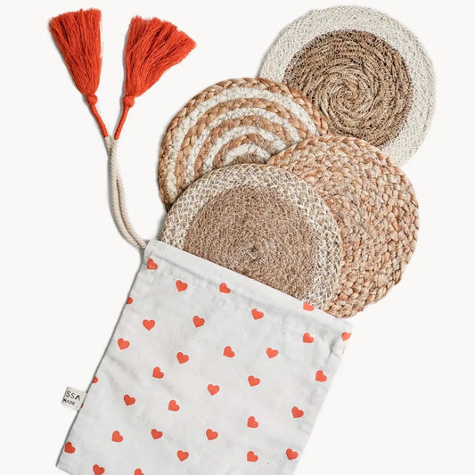 Natural Coaster Trivet Gift Set with Heart pouch KORISSA