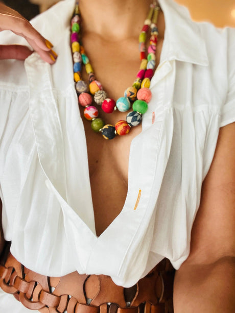 Necklace | Artisan Kantha Jewelry Cylinder Sumiye Co
© 2025 Sumiye Co. All Rights Reserved.
Unauthorized use of photographs is prohibited.