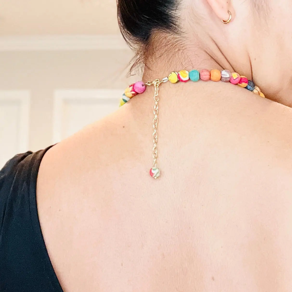 Necklace | Artisan Kantha Jewelry Goddess Sumiye Co
© 2025 Sumiye Co. All Rights Reserved.
Unauthorized use of photographs is prohibited.