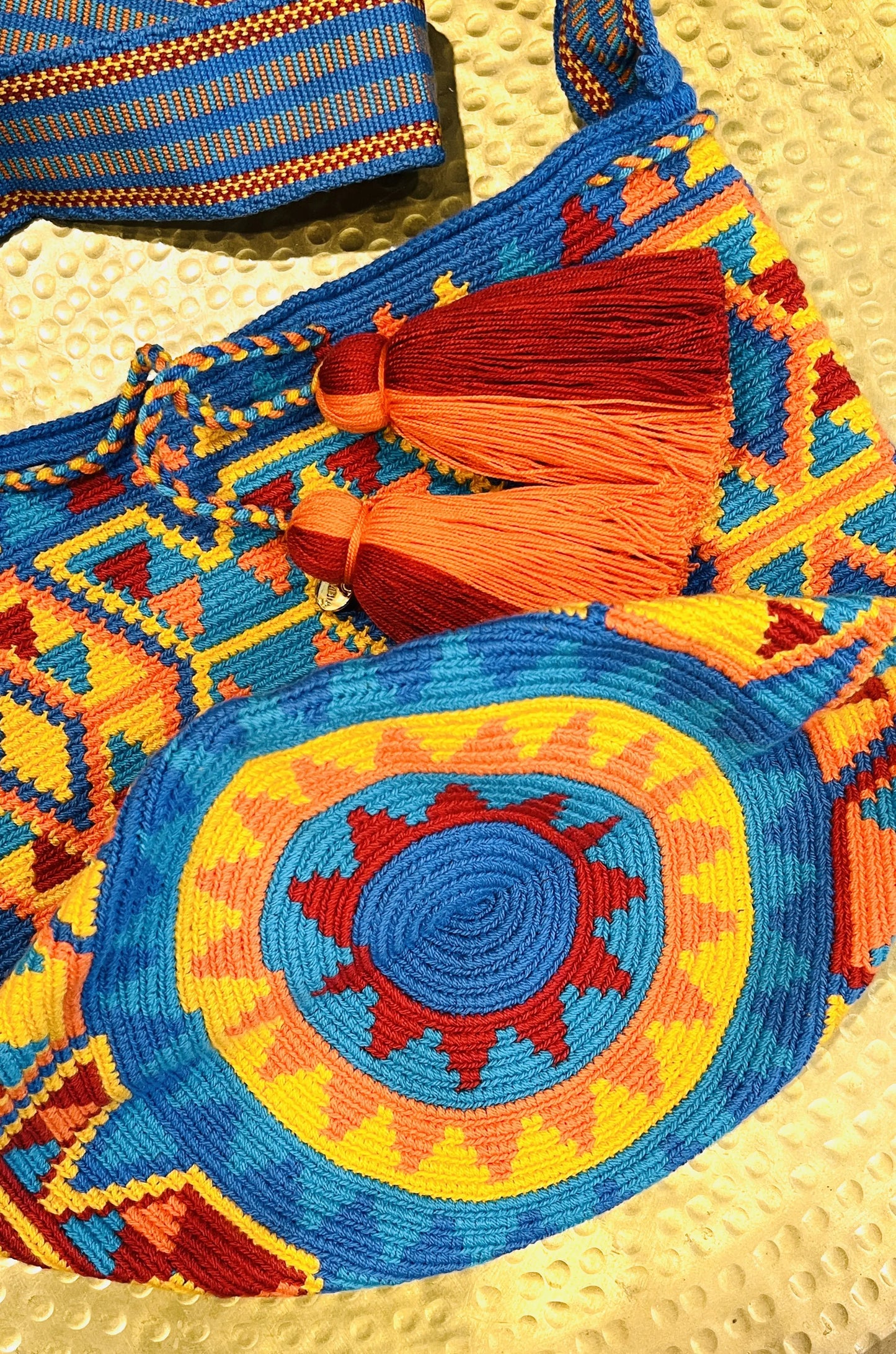 Tote Bag | Handwoven in Colombia | Wayuu Brava Sumiye Co