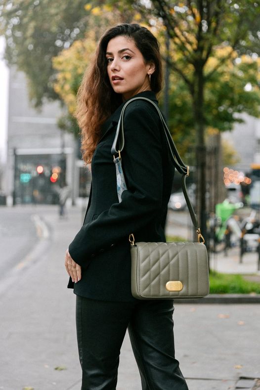 green sweater, black skinny jeans, brown booties, grey purse outfit 4 -  Putting Me Together